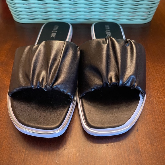 NWOT Fifth & Luxe Women's Strappy Sandals - Open Toe - Picture 2 of 8